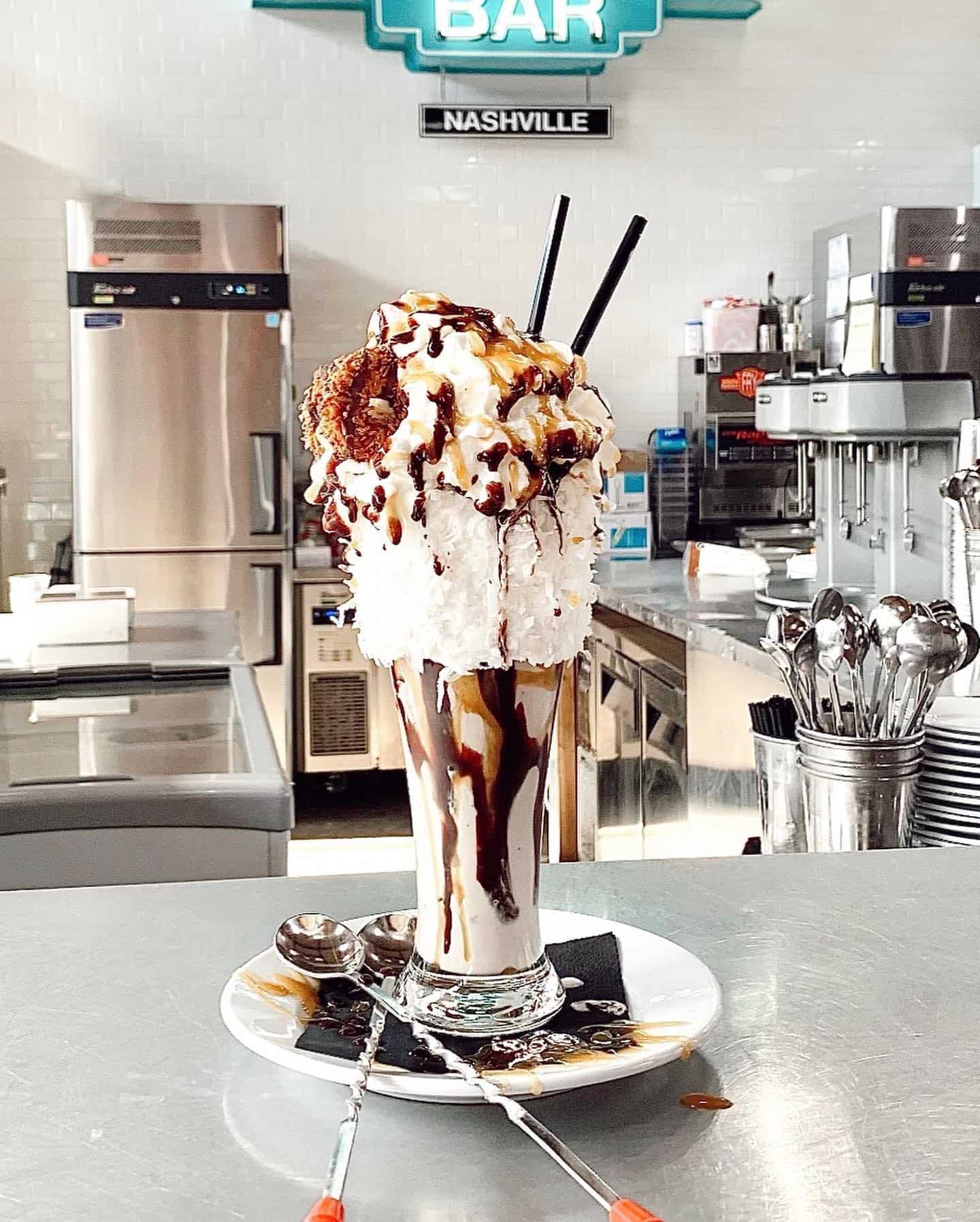 Gracie's cinnamon toast crunch milkshake