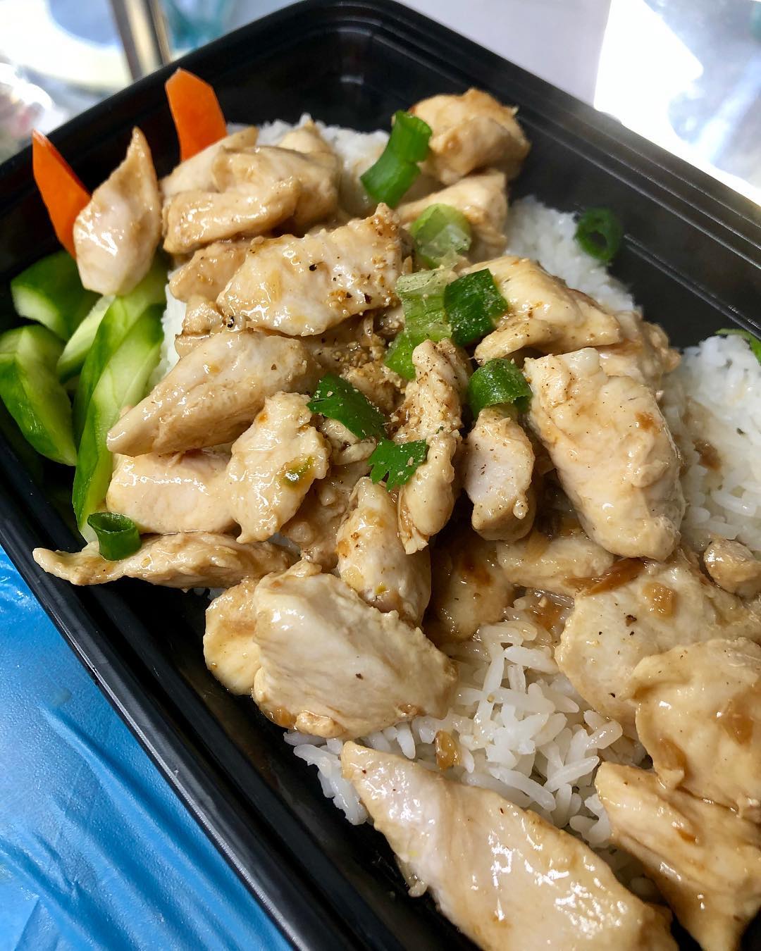Thai Ni Yom chicken and rice