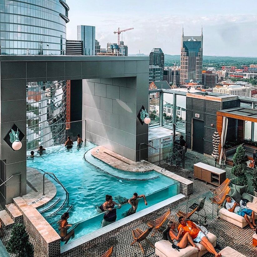 The pool and a downtown Nashville view at L27