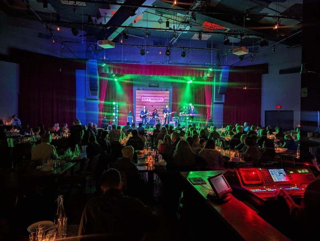 Diners watch a show at City Winery