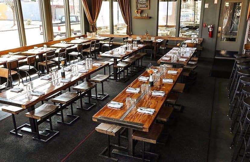Burger Up interior