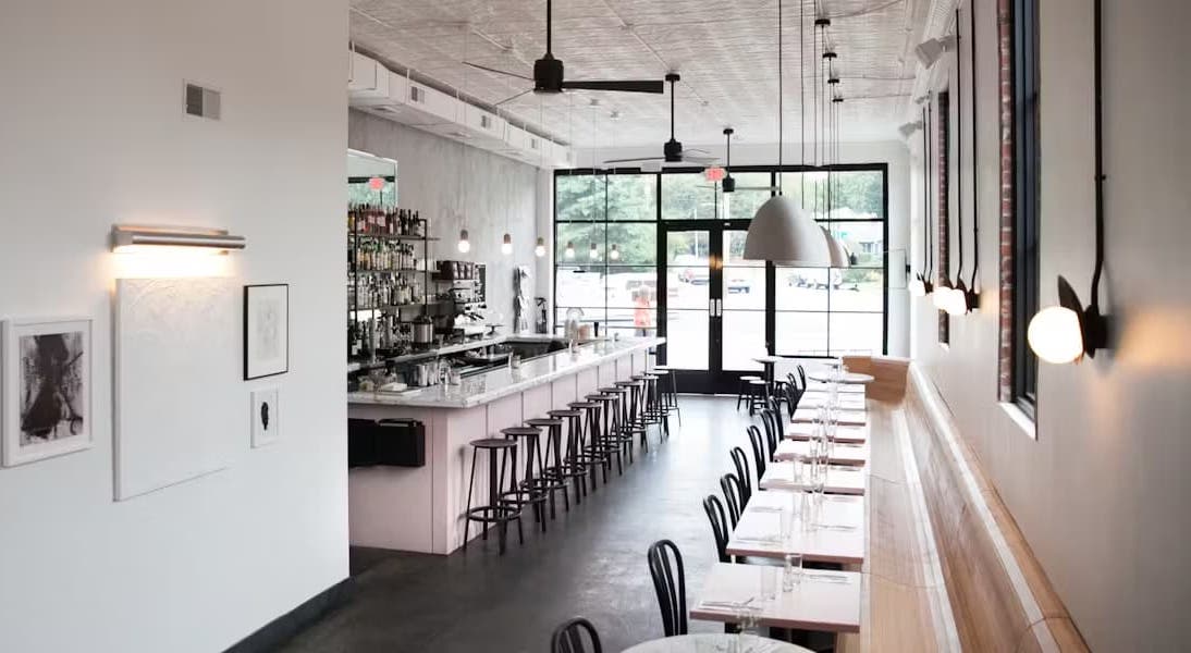Cafe Roze interior