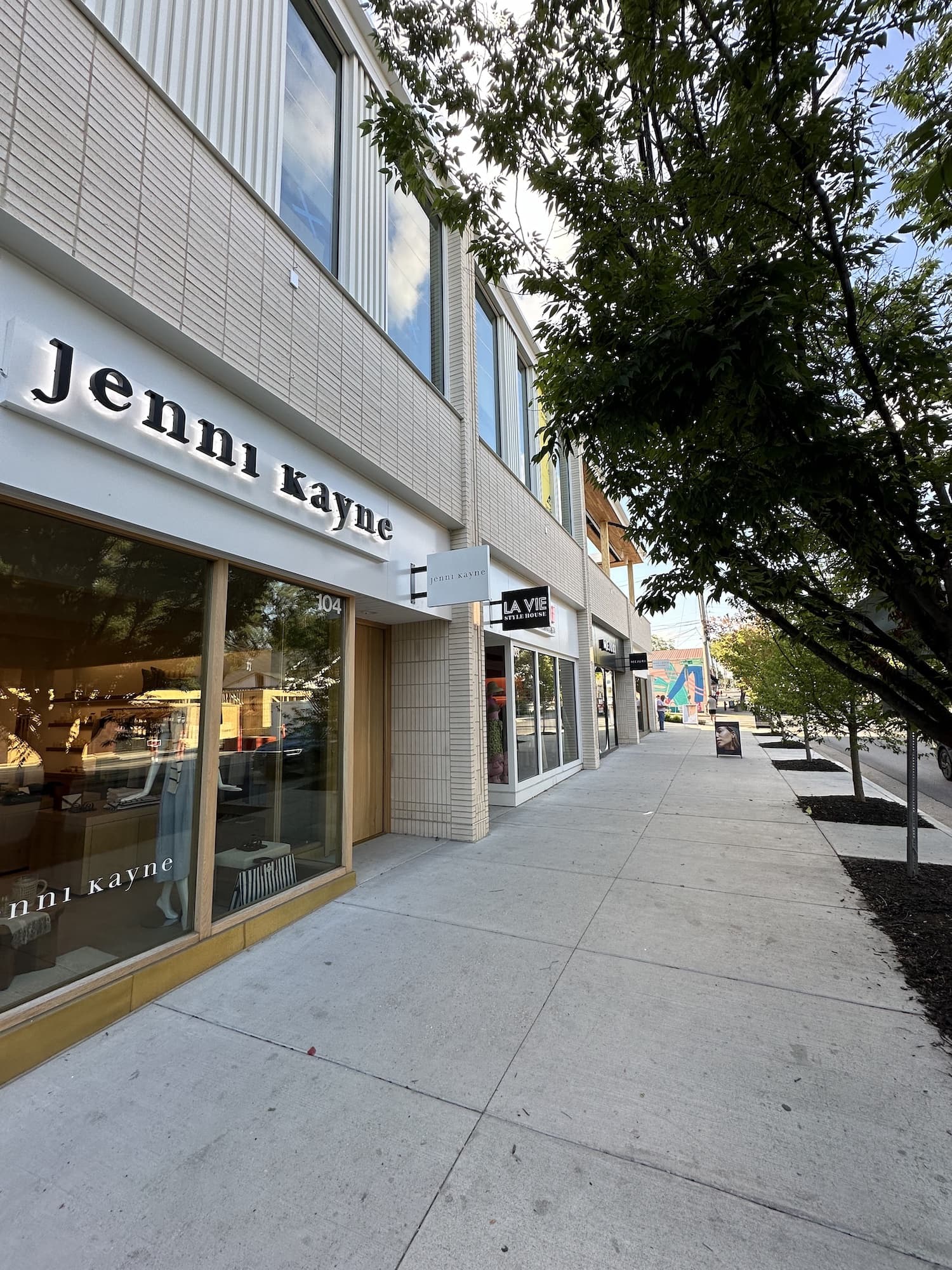 A pretty block of stores in 12 South