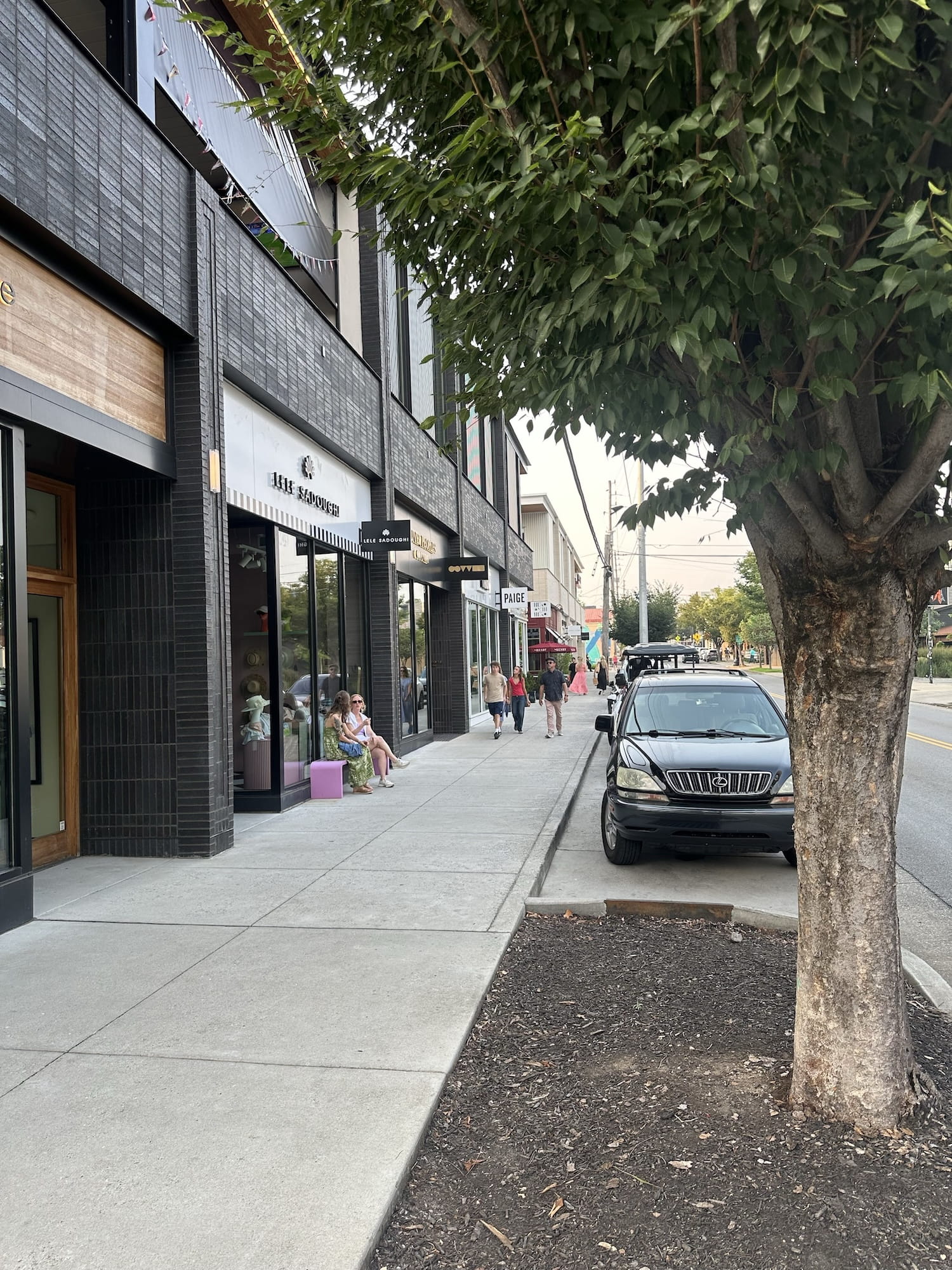 Pretty stores in 12 South Nashville