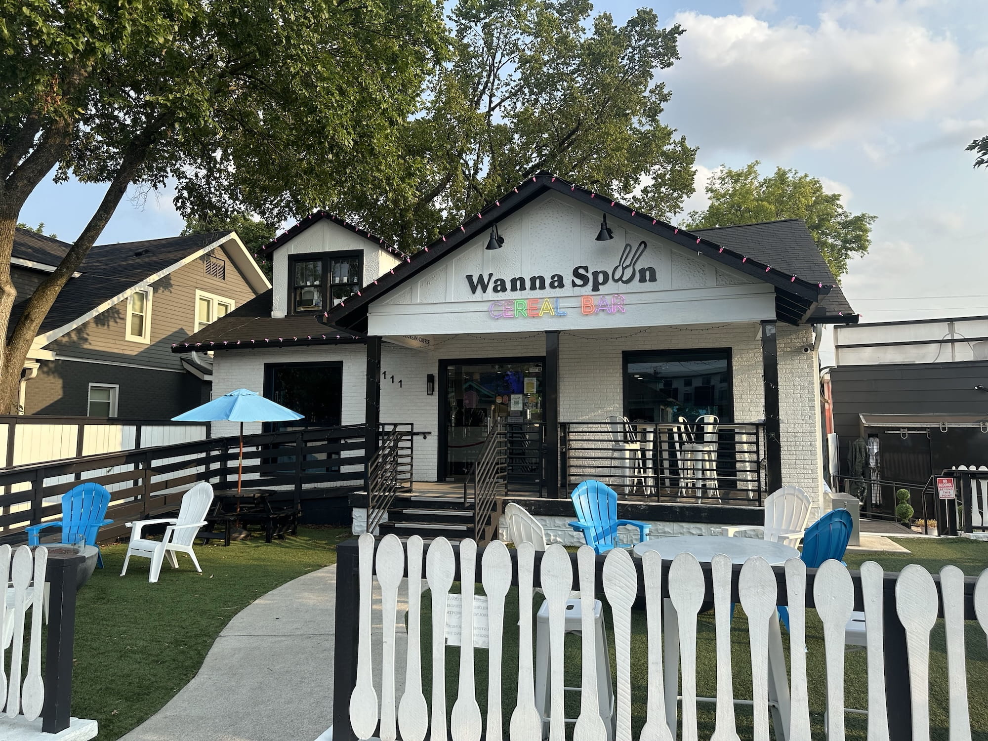 Wanna Spoon exterior