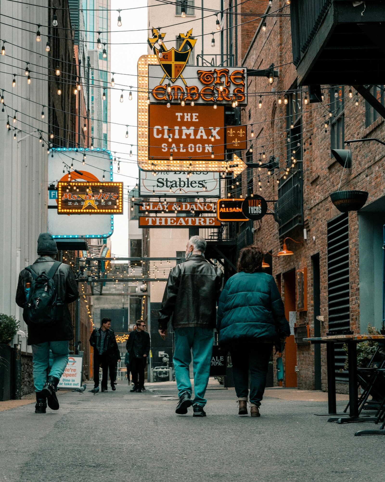 Printers Alley walkers cloudy