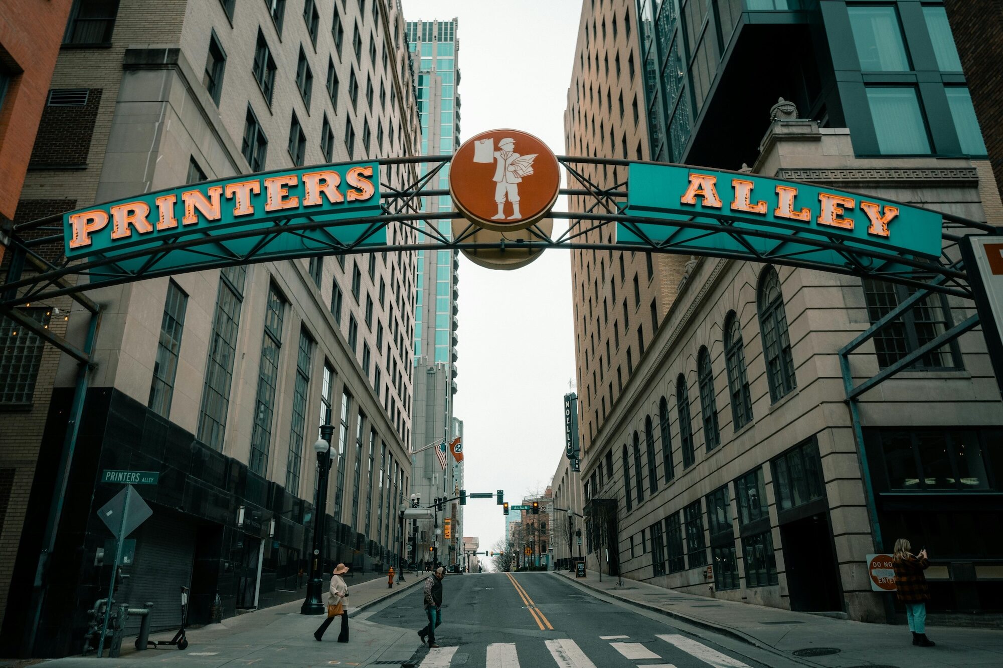 Printers Alley sign