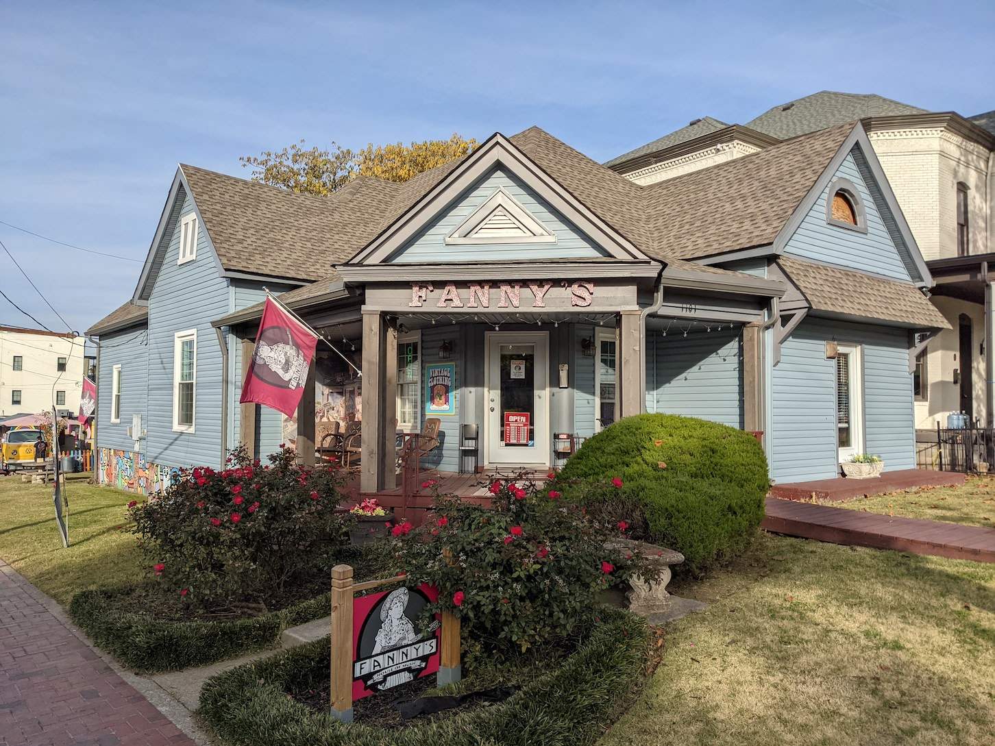 Fanny's House of Music building