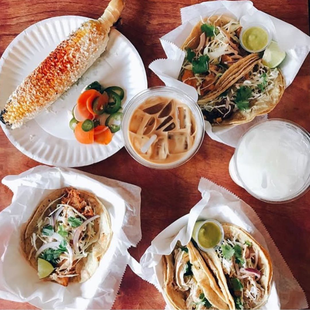 Mas Tacos tacos and elote