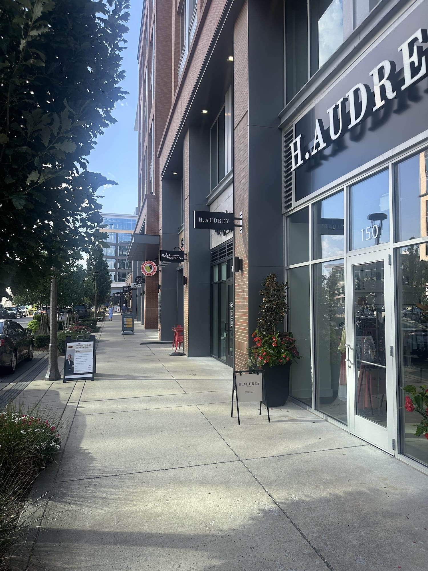 Stores in Cool Springs