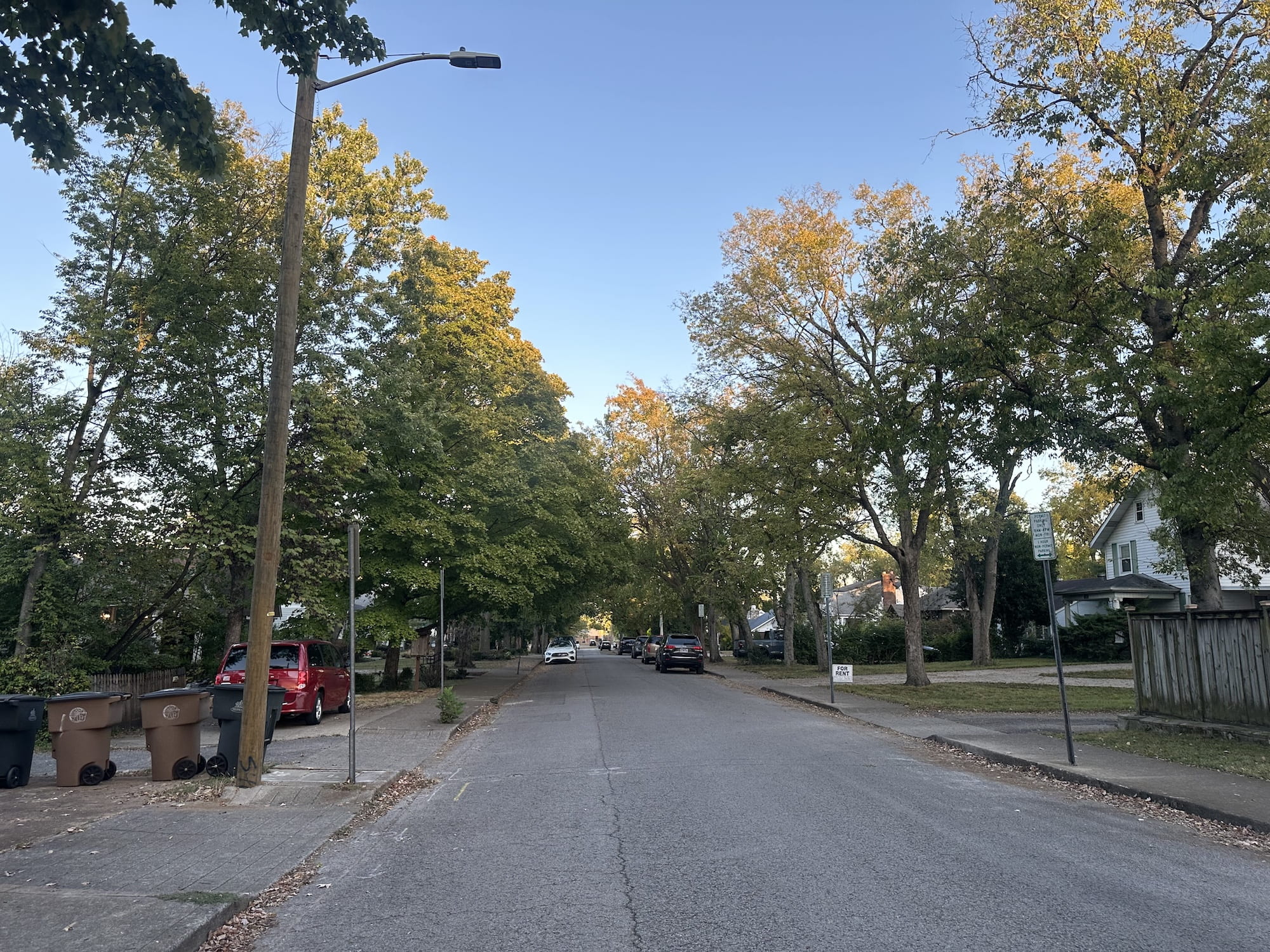 Residential streets of Hillsboro Village
