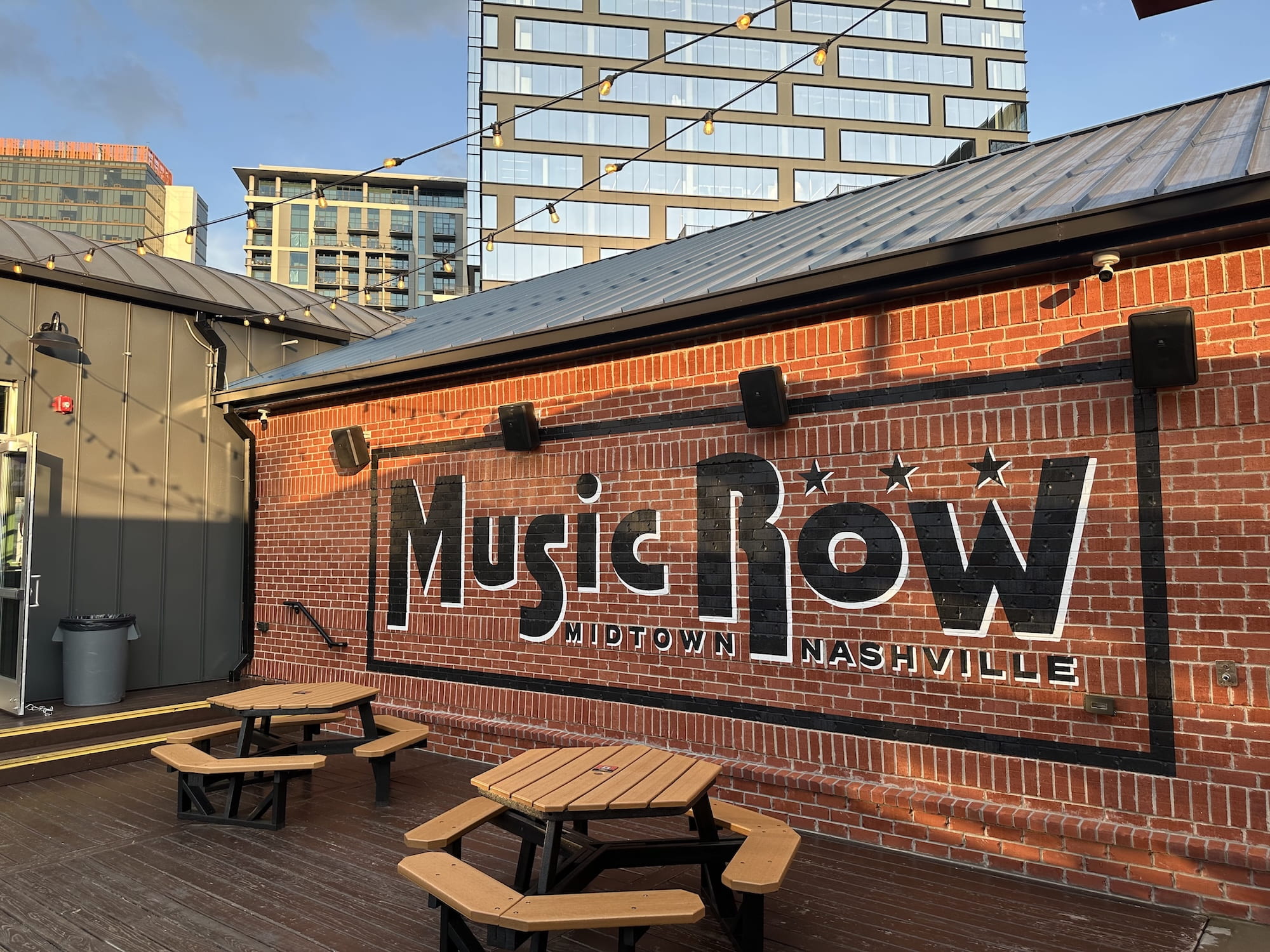 Odies Music Row sign