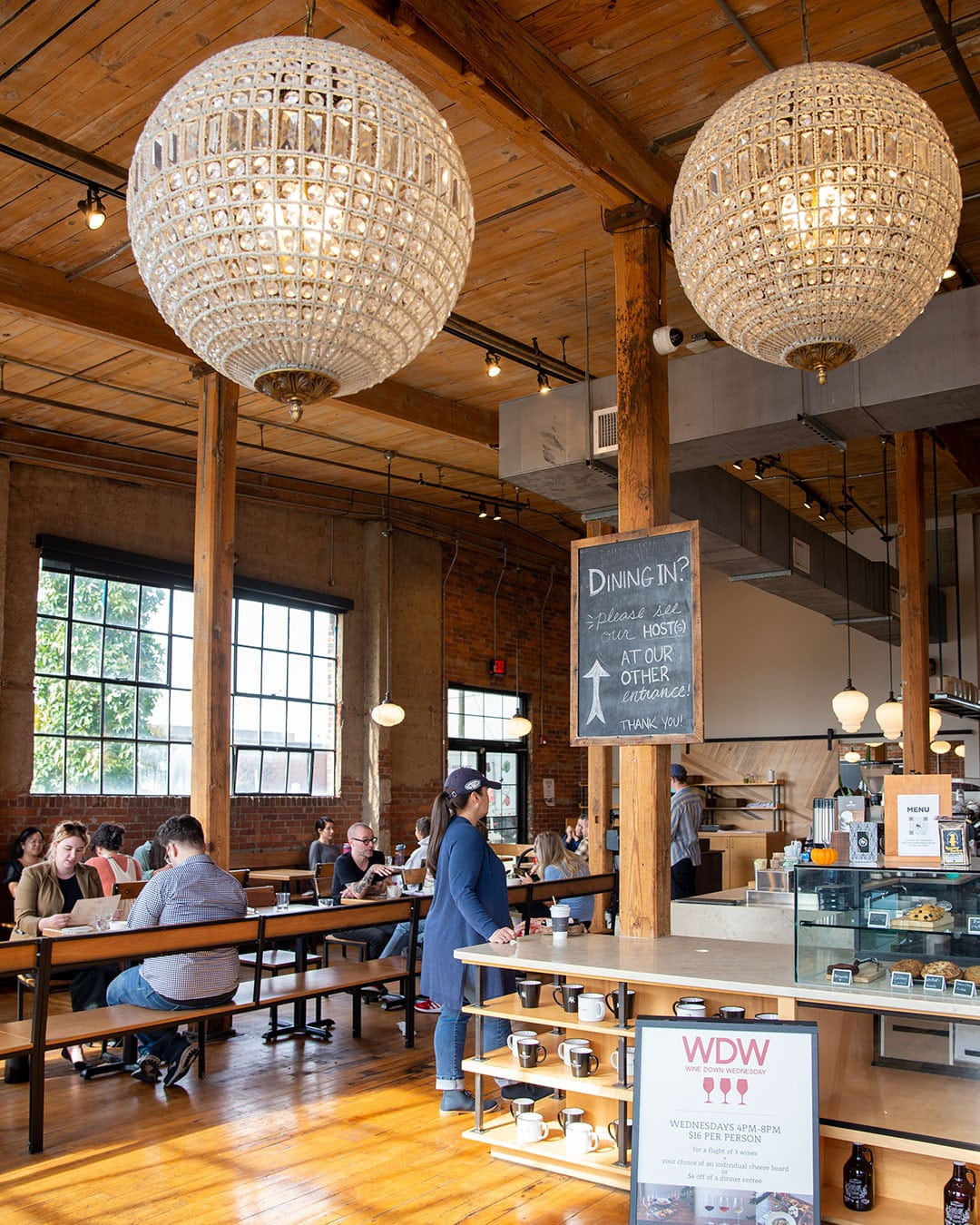 Frothy Monkey's interior