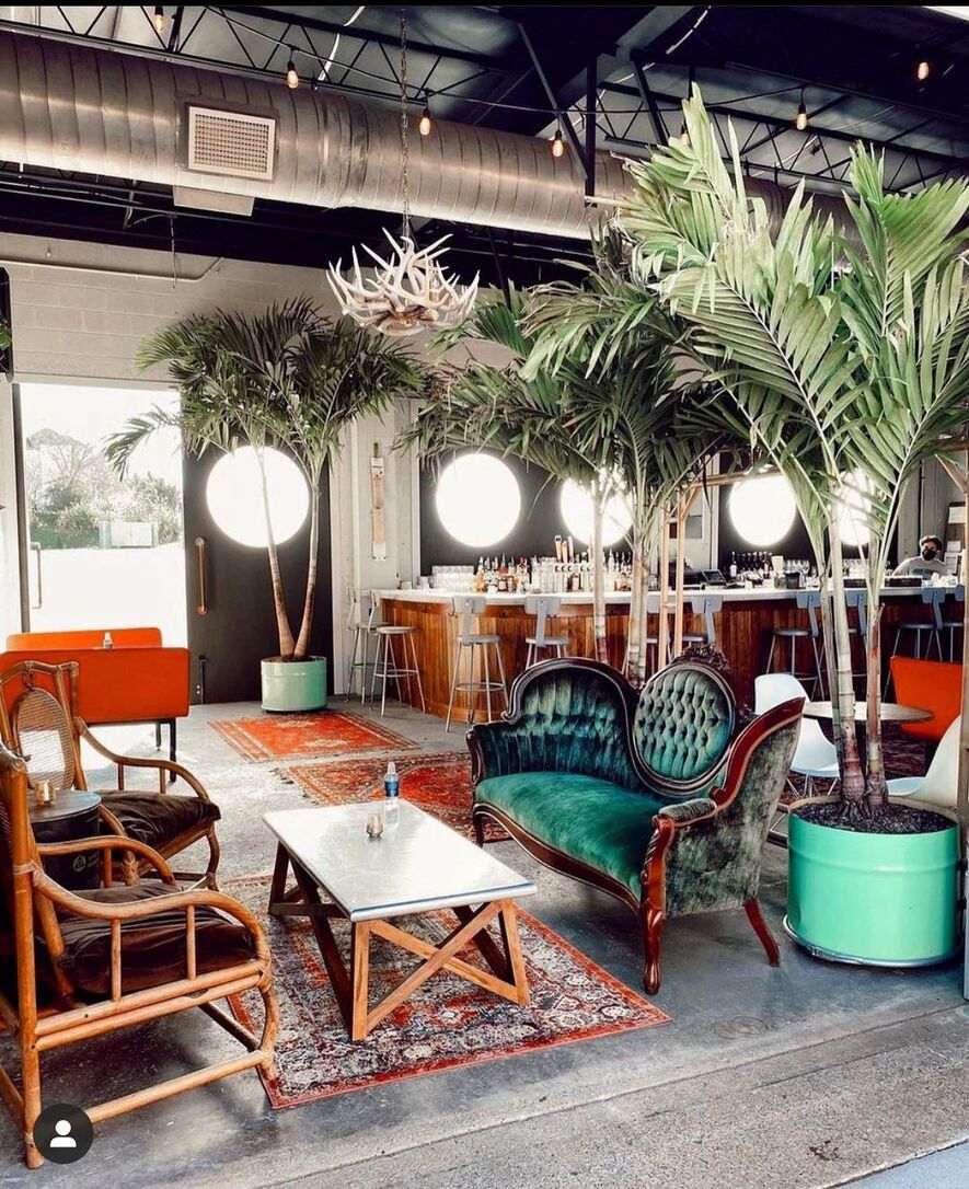 Otto's interior in Sylvan Park