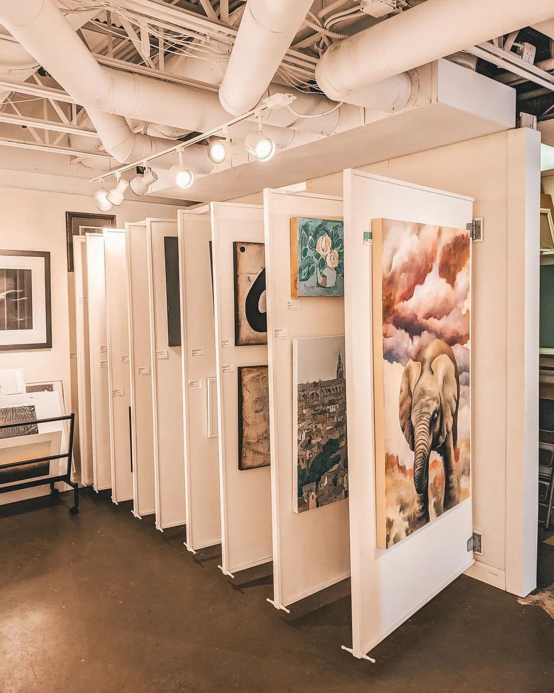 Bennett Galleries art display