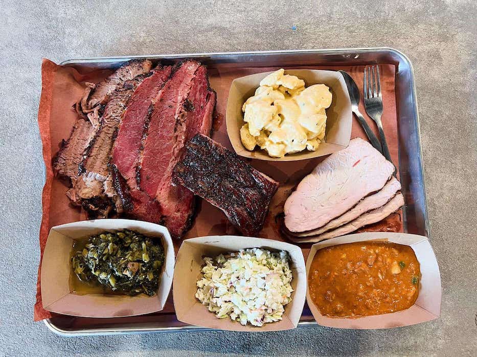 Tray of barbecue