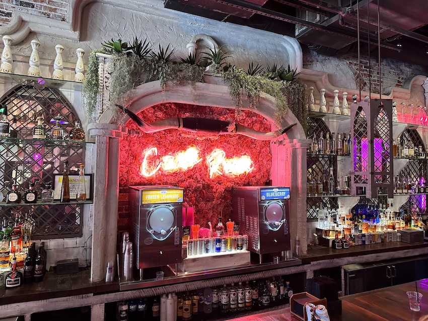 Casa Rosa bar sign