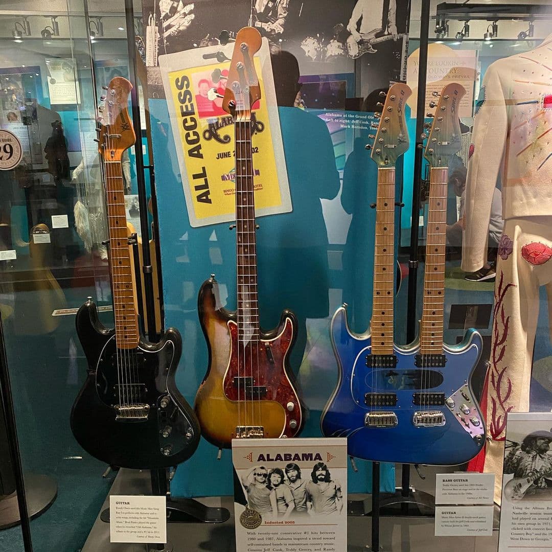 Alabama guitar showcase