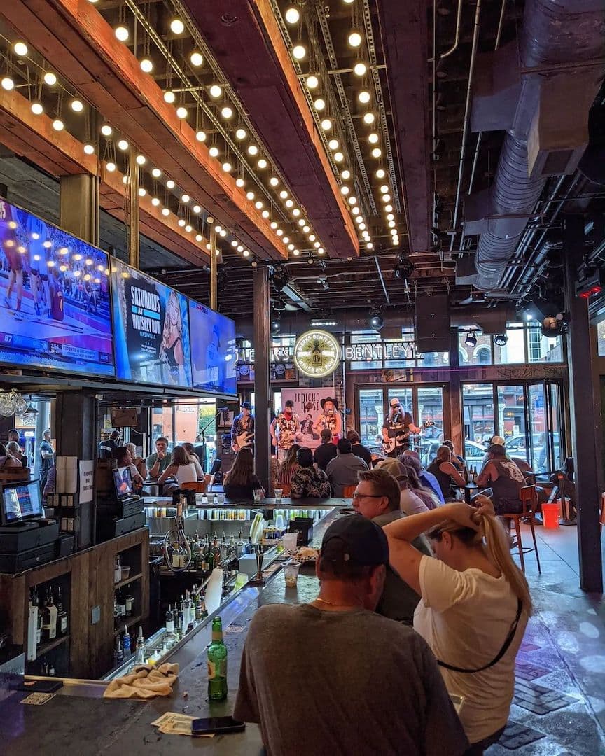 The stage and bar at Whiskey Row in Nashville