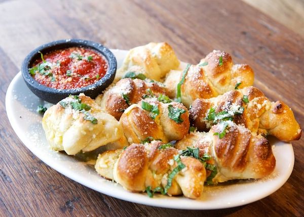 Garlic knots