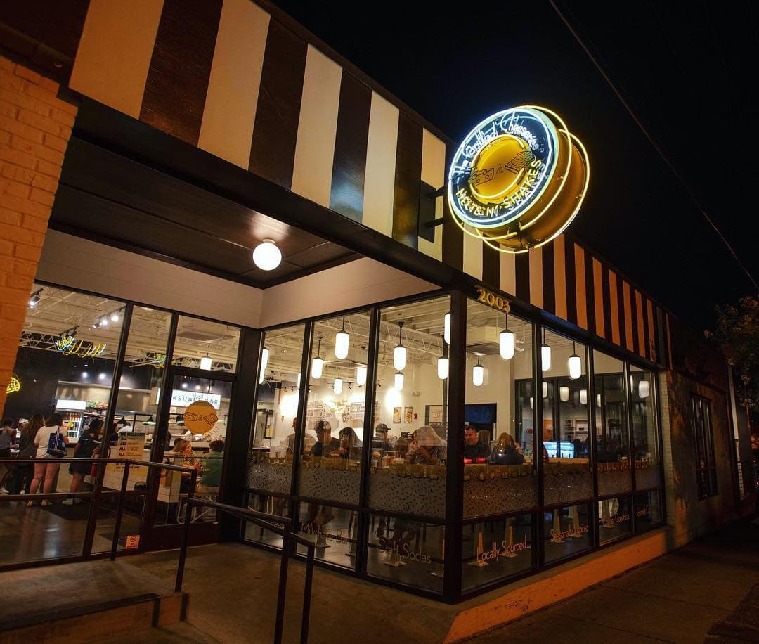 Grilled Cheeserie Hillsboro Village at night