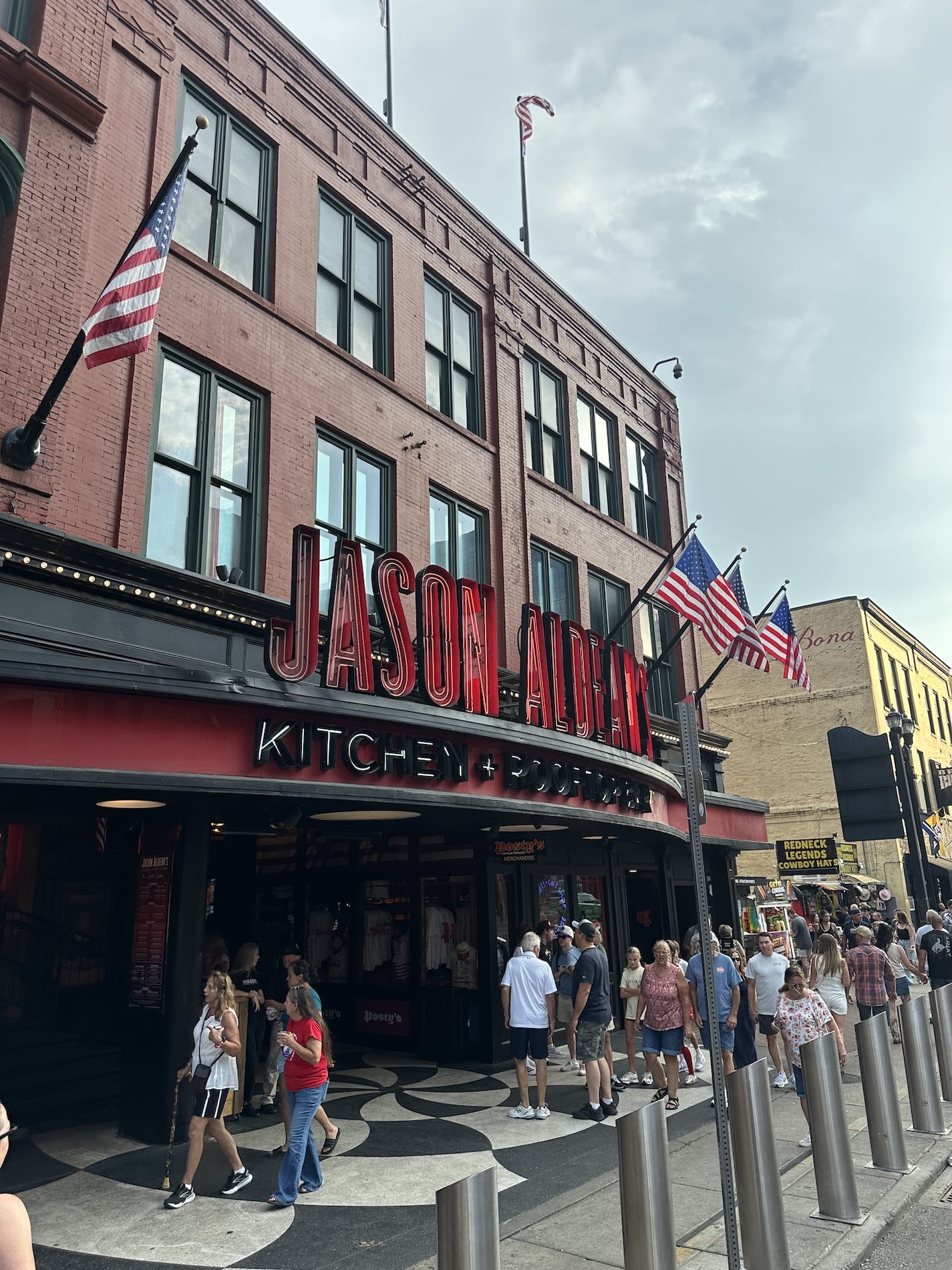 Outside Jason Aldeans in Nashville