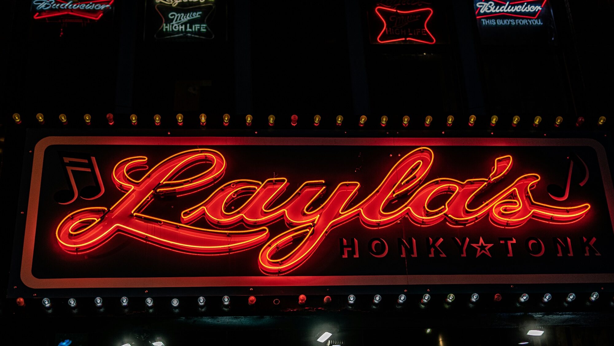 Red Layla's Honky Tonk sign