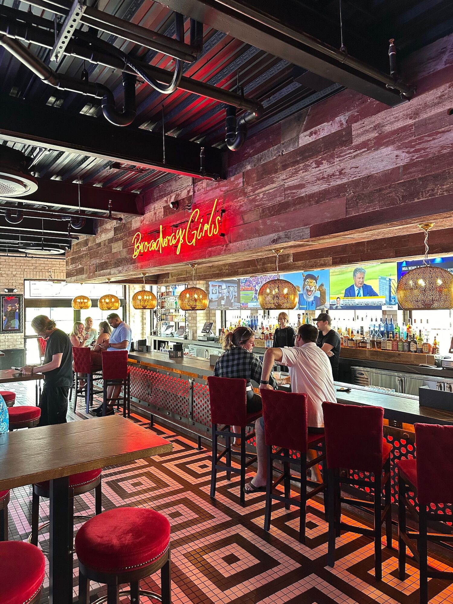 Broadway girls bar