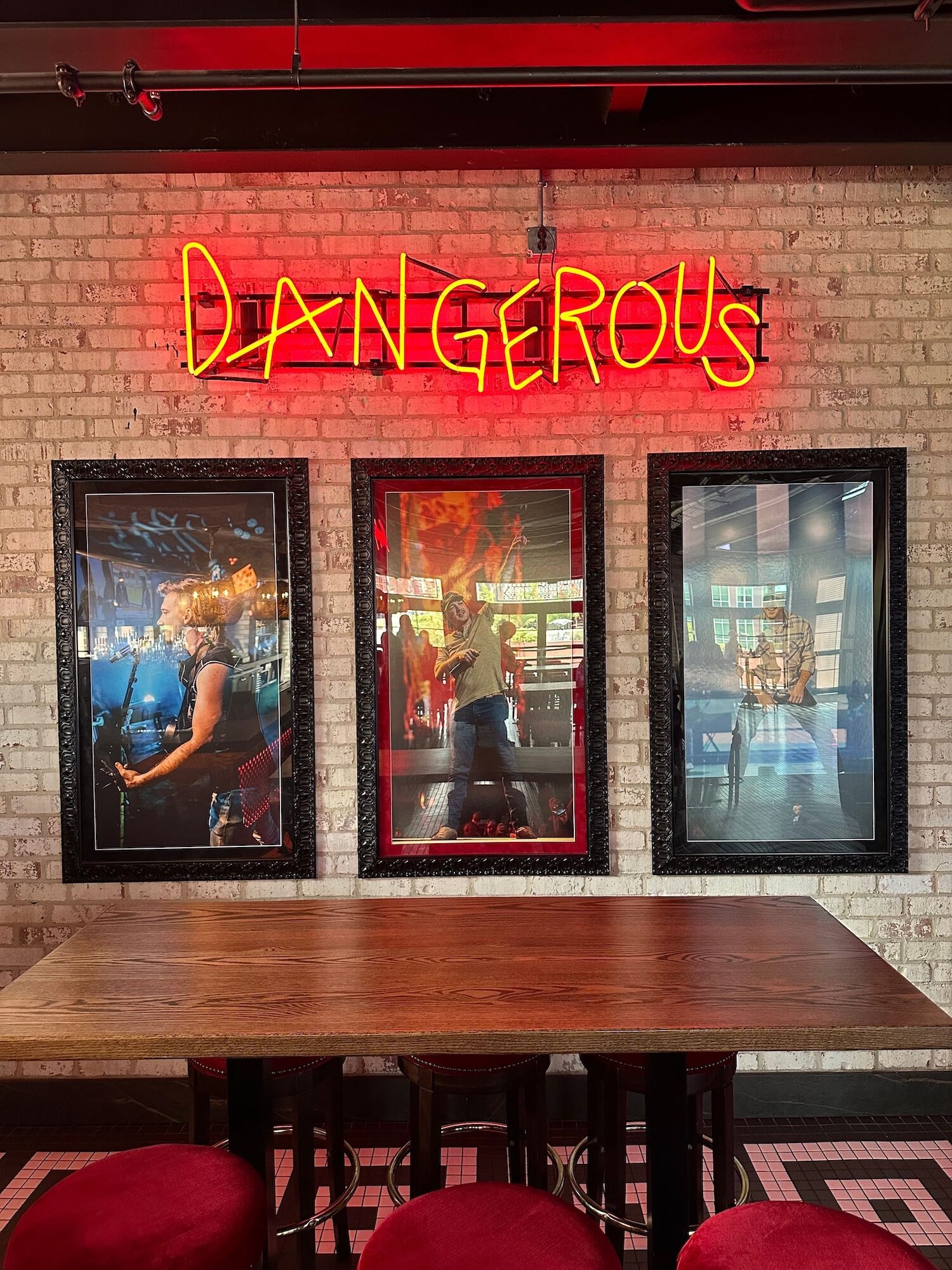 Dangerous sign at Morgan Wallen's bar