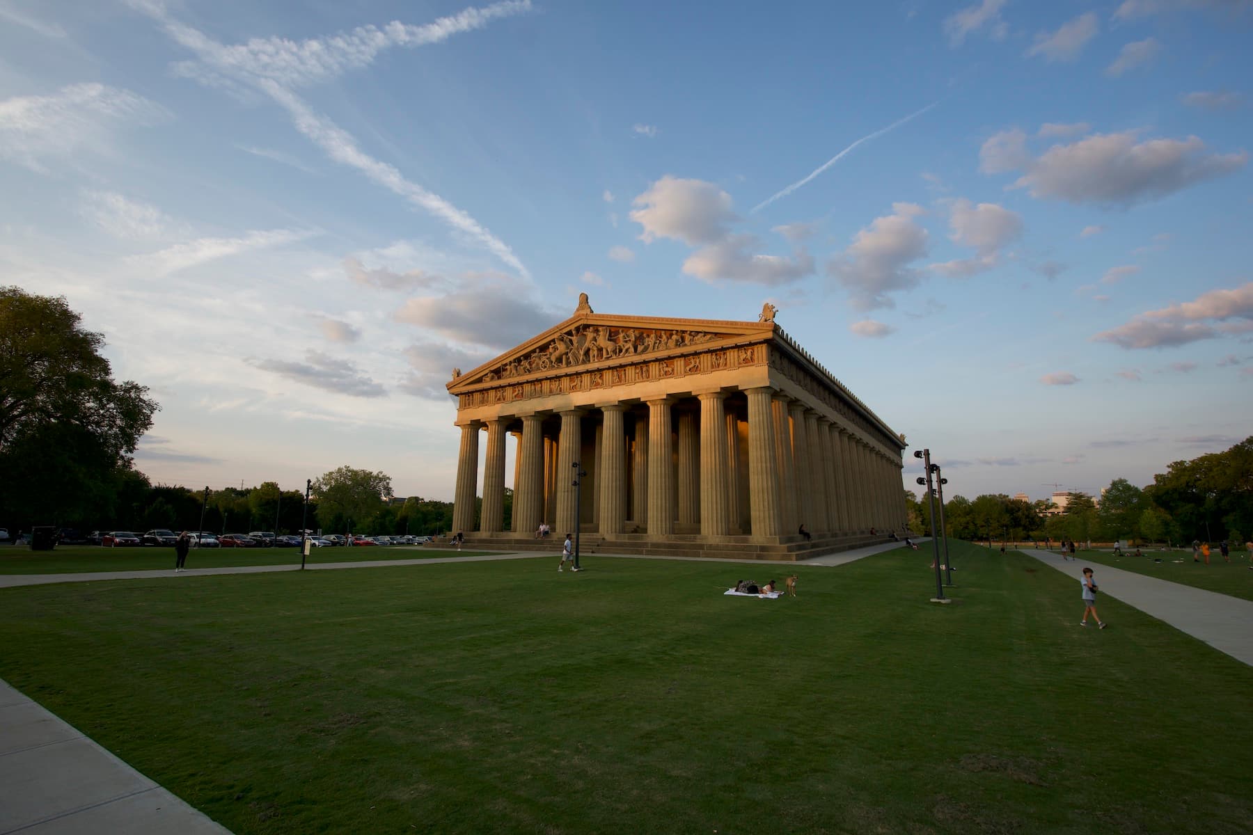 Grass in front of the Parthenon in Nashville