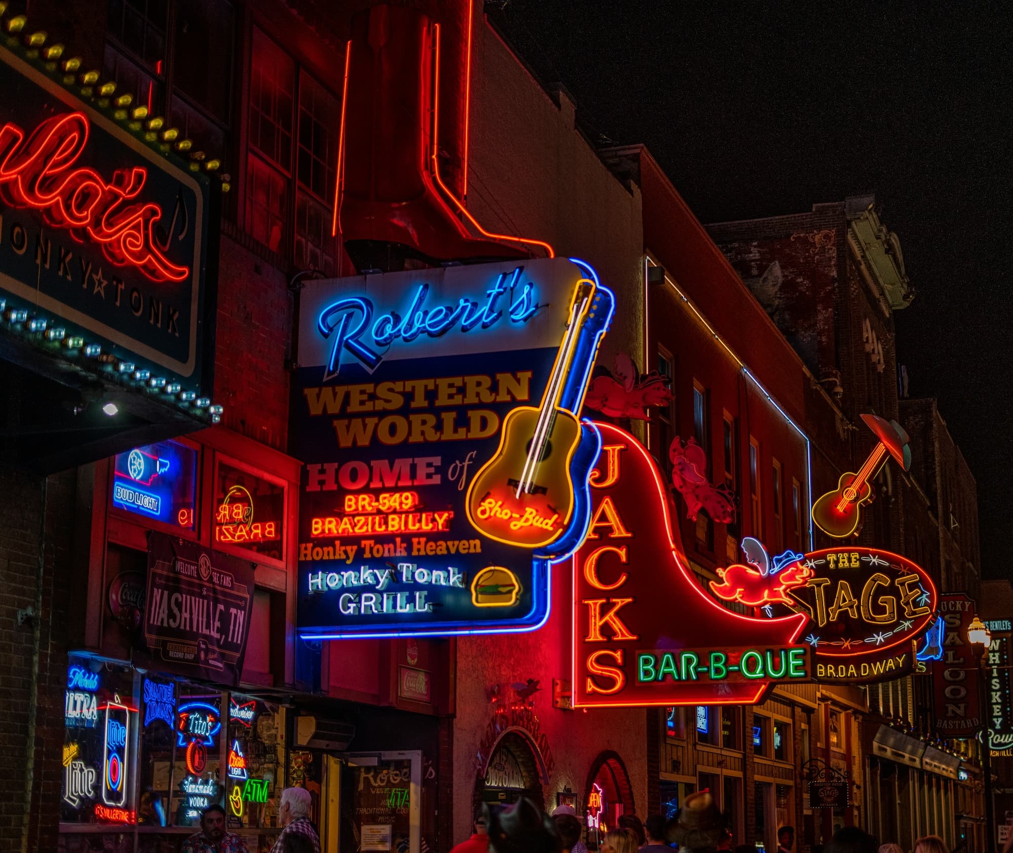 Roberts close up of famous sign