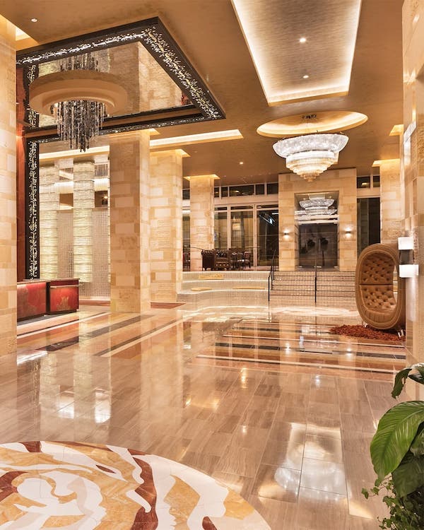 Westin Nashville's entryway